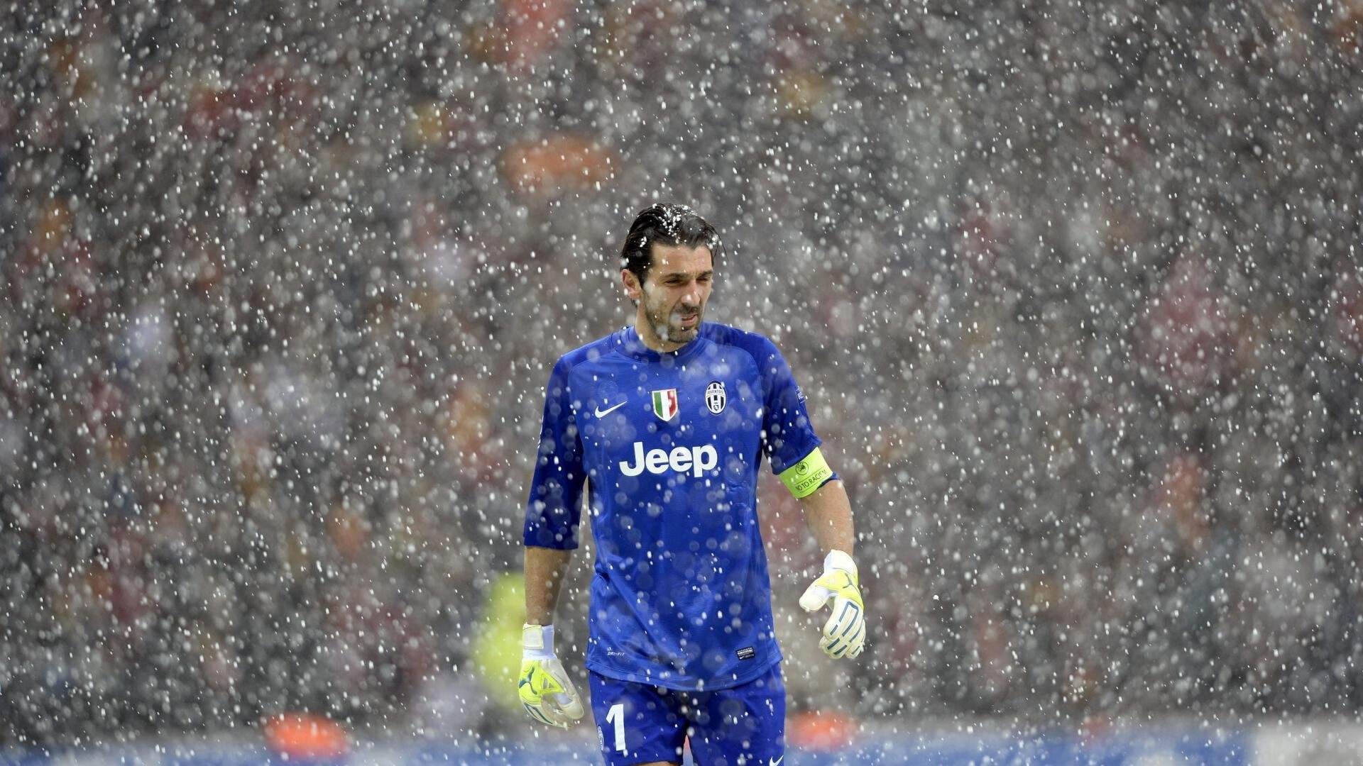 九游官网pc-【球迷互动】现场活动点燃比赛热情，球迷活动创意